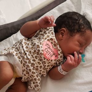 Meet your Posher, Emmanuel